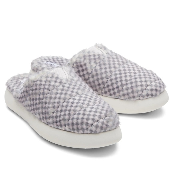 Toms - Picture 5 of 8